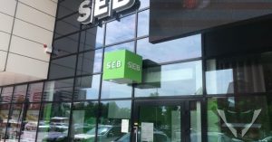 Neteisėti SEB reikalavimai: pateikti finansines pinigų siuntėjo įmonės ataskaitas