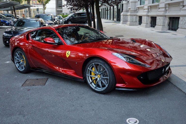 Ferrari 812 Superfast